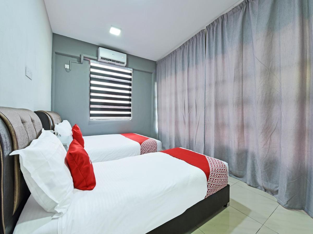 Oyo 90594 Hotel Casalink Paka Екстериор снимка