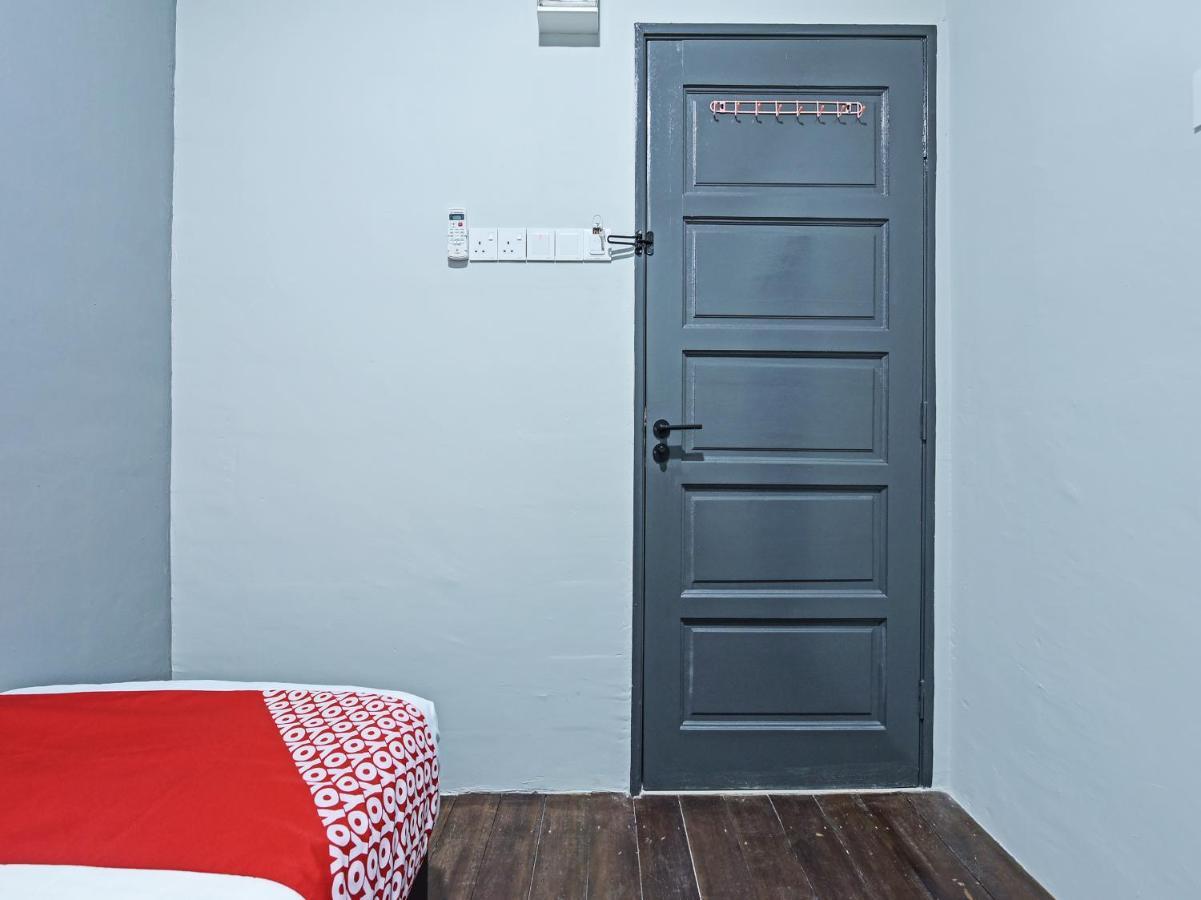 Oyo 90594 Hotel Casalink Paka Екстериор снимка