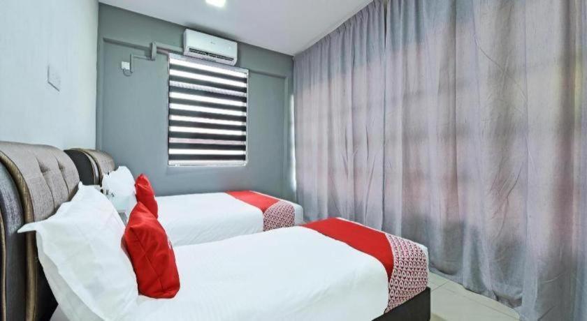 Oyo 90594 Hotel Casalink Paka Екстериор снимка